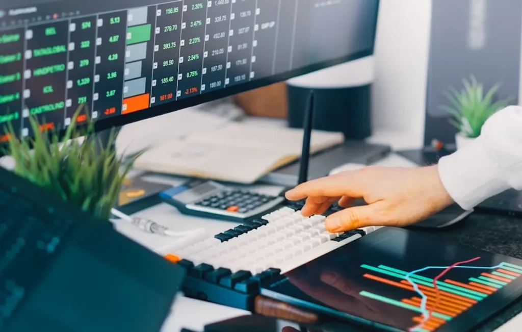 Rank Tracking Tool: Features Every SEO Team Needs
