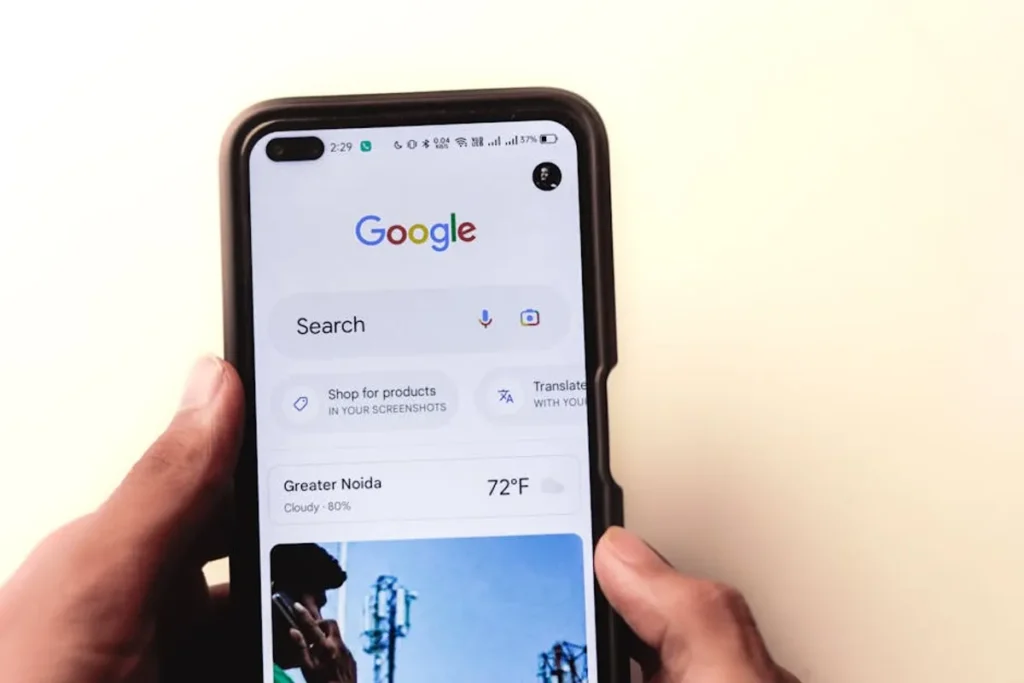 Search Engine Position Tracker: Track SERP Movement